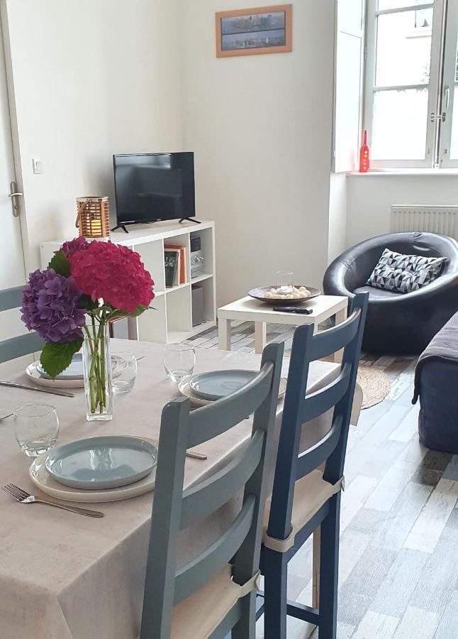 Escale Dinannaise Apartment Bagian luar foto